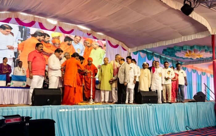 Dr Prabhakar Kore was honored for his Padma Shri award and contributions to education and healthcare during the Golden Jubilee of KPS Govt High School, Hunsikatti.