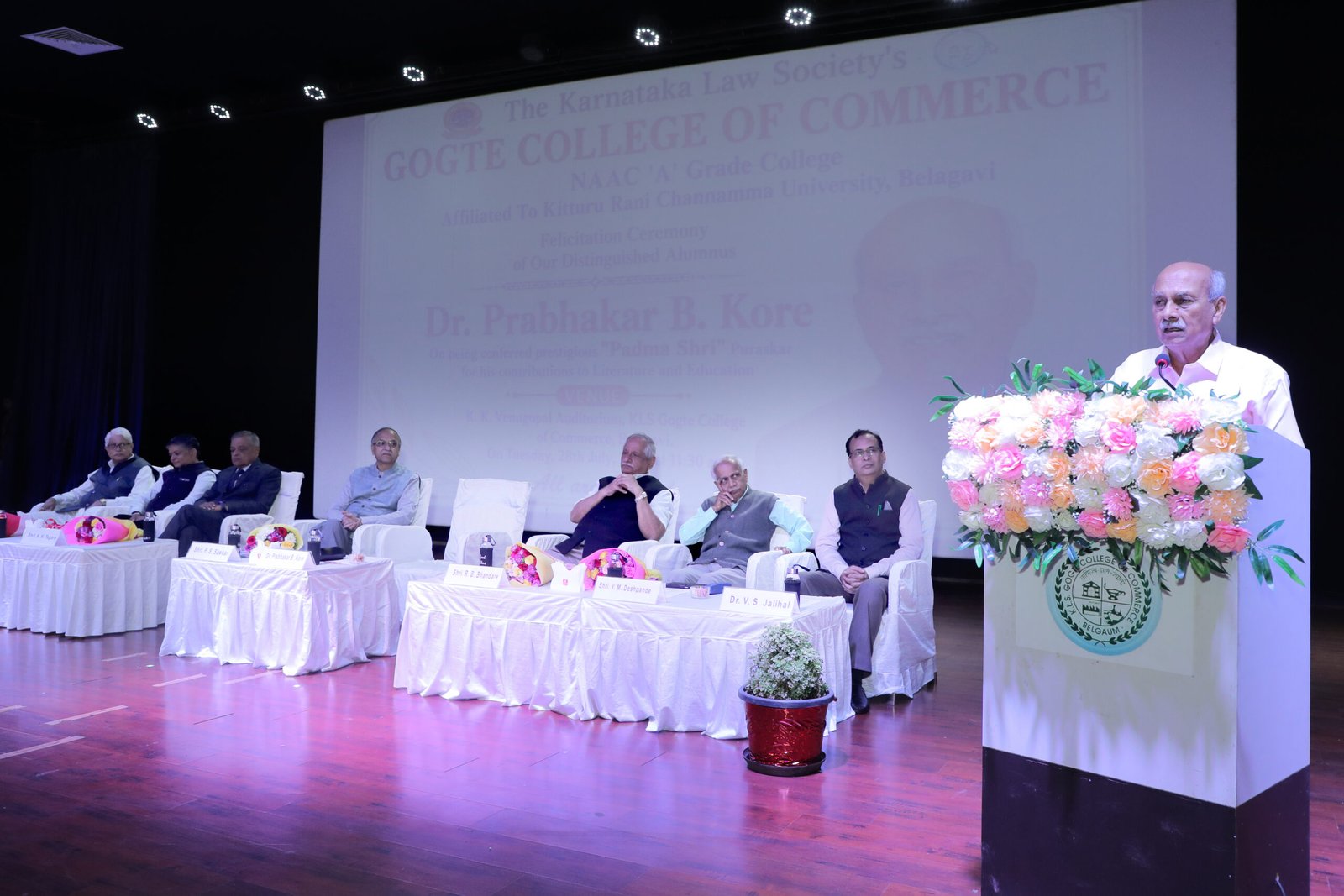 Dr. Prabhakar Kore felicitated at KLS Gogte College of Commerce