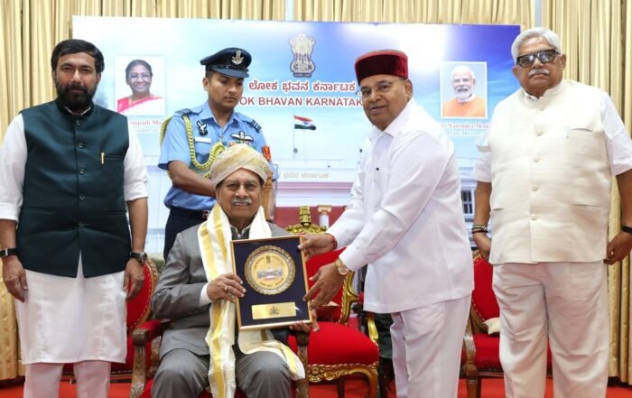 Prabhakar Kore felicitated by Karnataka Governor Thawar Chand Gehlot at Lok Bhavan Bengaluru