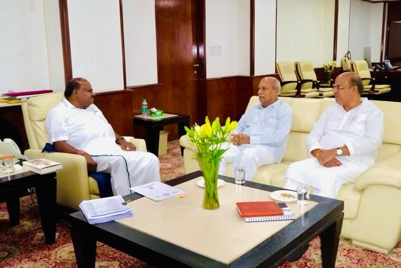 Meeting with Union Minister Shri H D Kumaraswamy